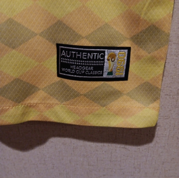 BRAZIL 1990 World Cup National Team Headgear Classics Soccer Jersey Size L - Picture 2 of 6